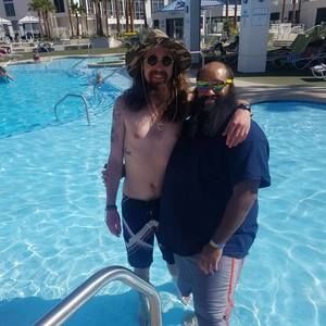 Meet your Posher, Dillon